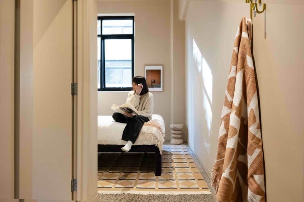 PRIVATE SUITE