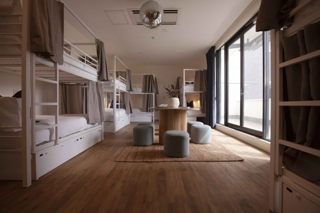 FEMALE SHARED SUITE