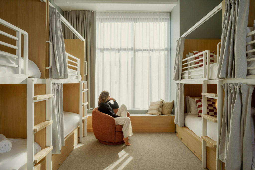 Hostel Etiquette: Dos and Don’ts for a Memorable Stay