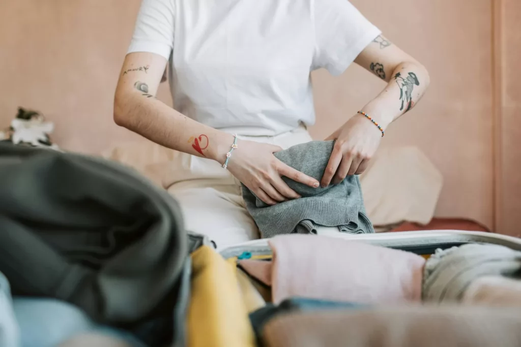 How to Pack Light: Travel Tips for the Minimalist Explorer